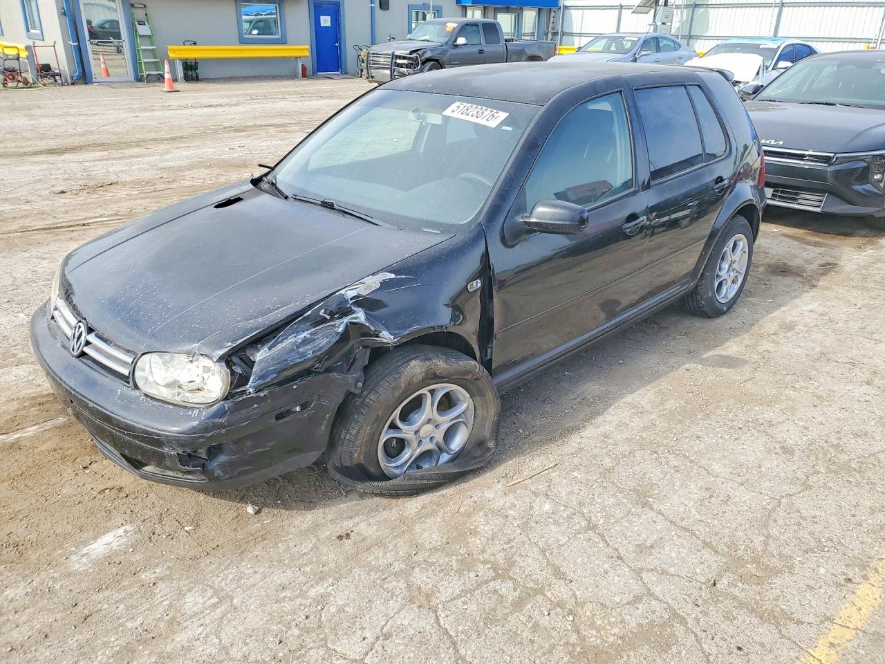Salvage Volkswagen Golf Image