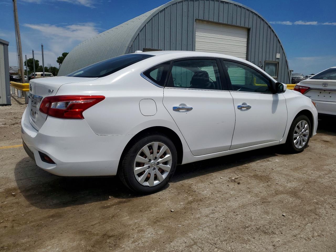 Nissan Sentra S