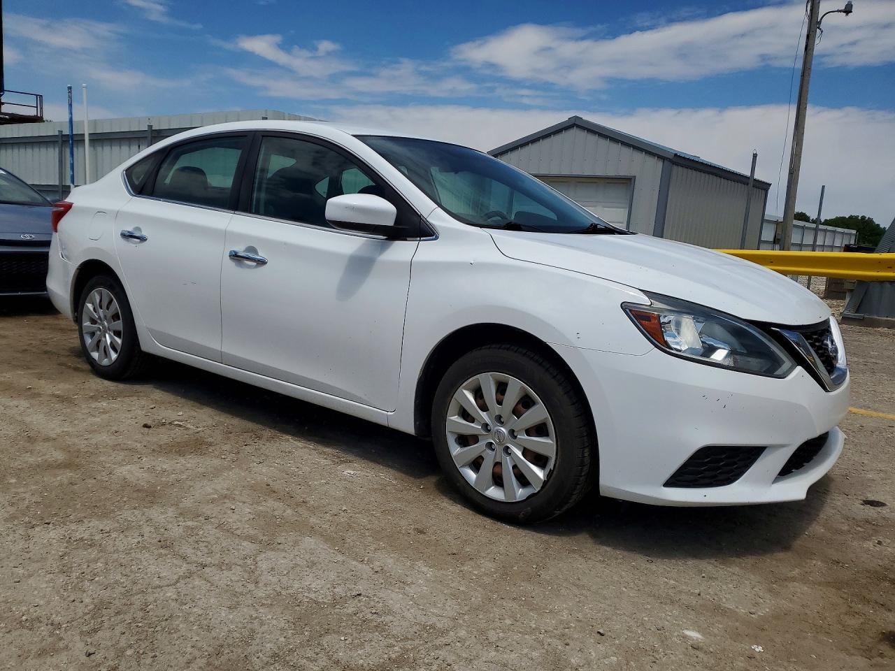 Nissan Sentra S