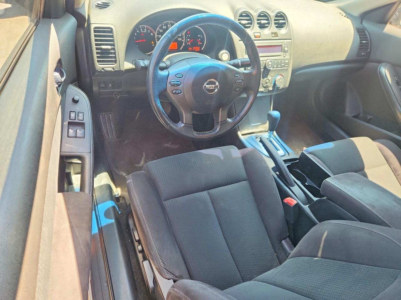 Nissan Altima S