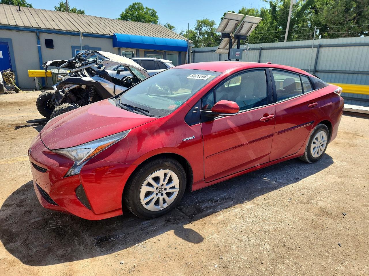 Salvage Toyota Prius Image