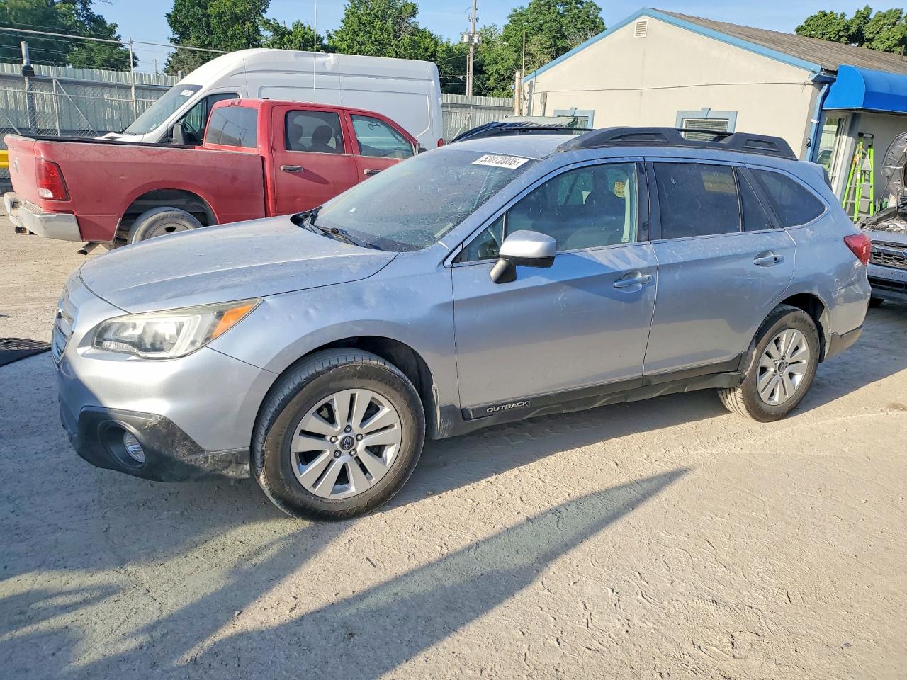 Salvage Subaru Outback Image