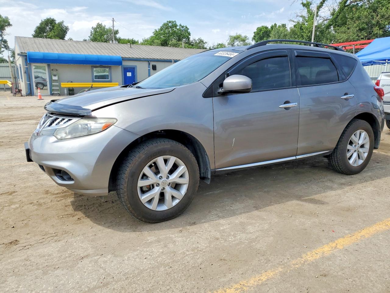 Salvage Nissan Murano Image