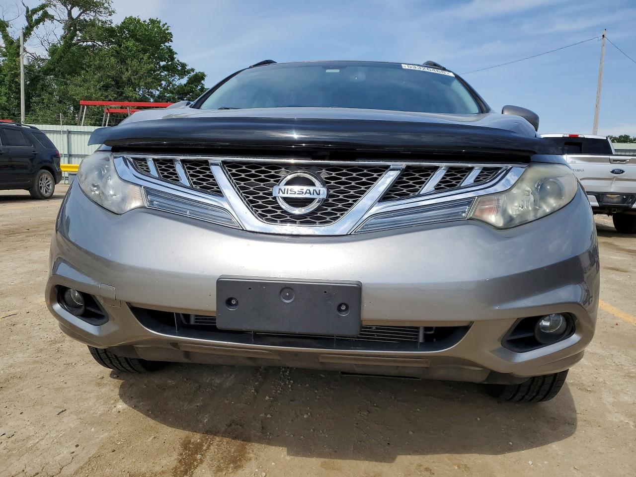 Nissan Murano S