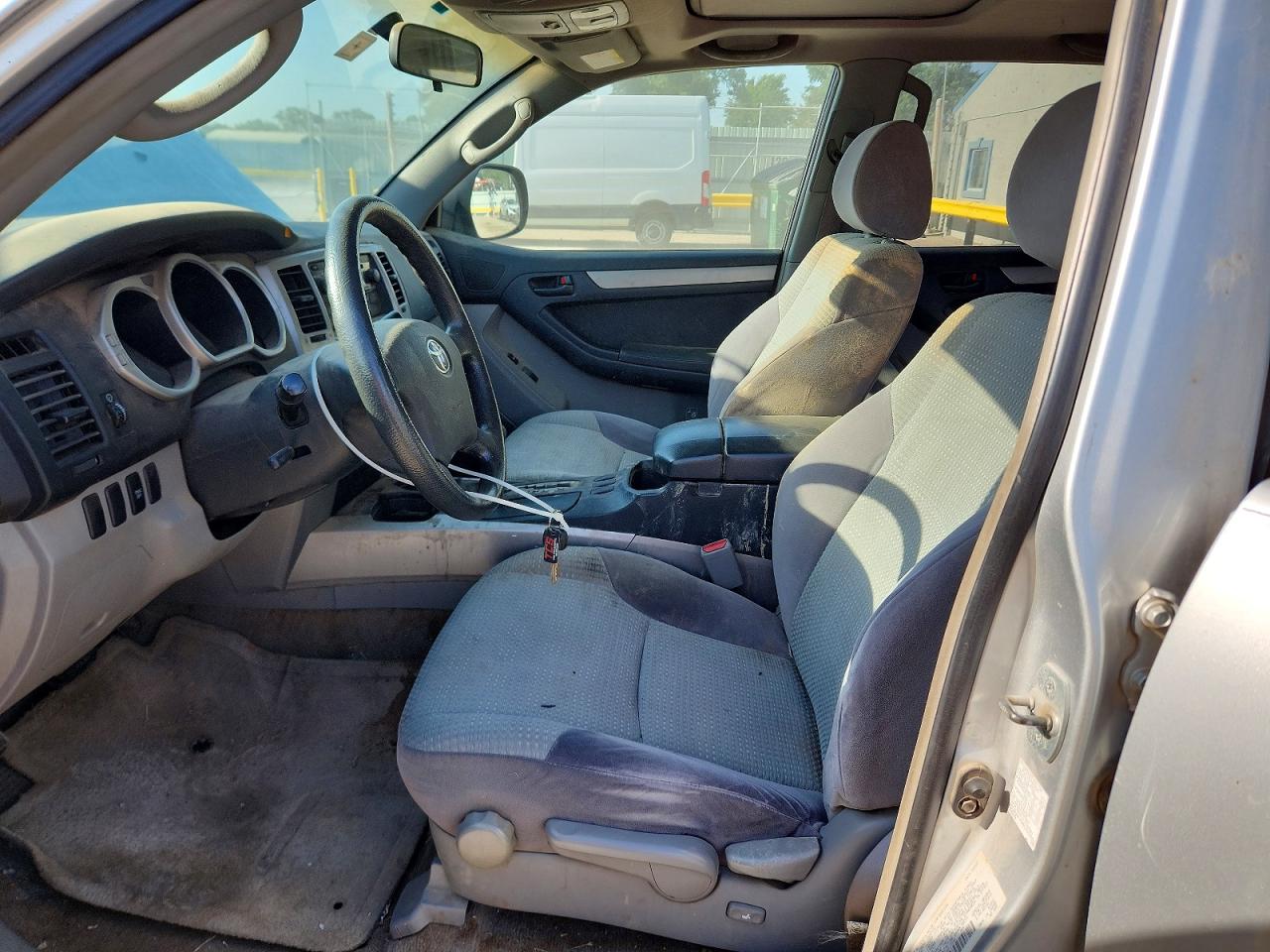 Toyota 4Runner Sr5