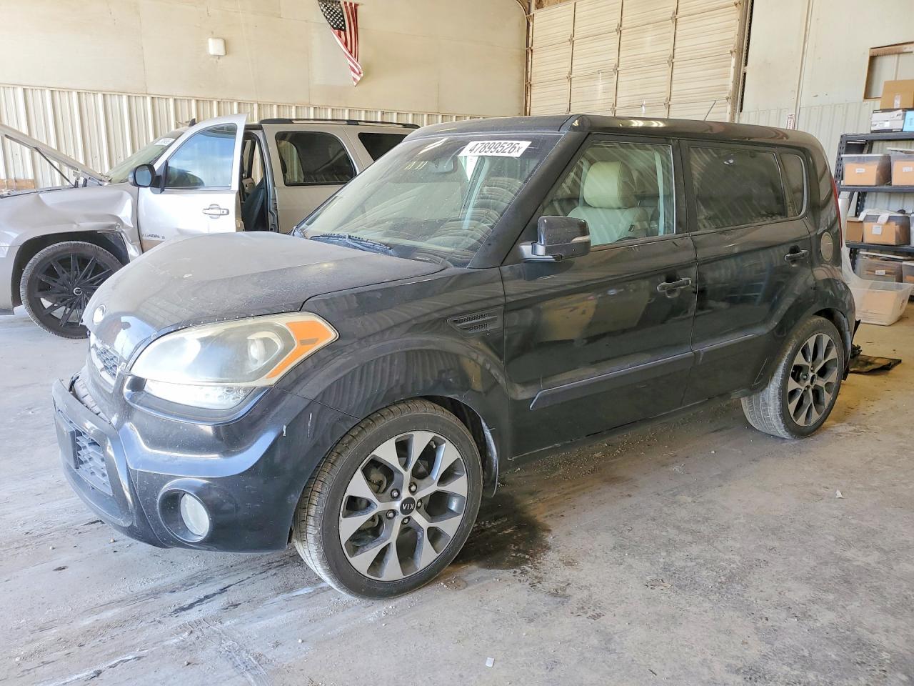 Salvage Kia Soul Image