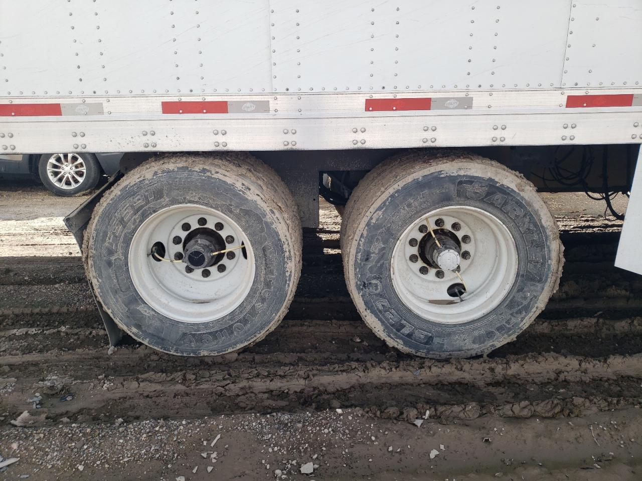 Utility 53 Trl