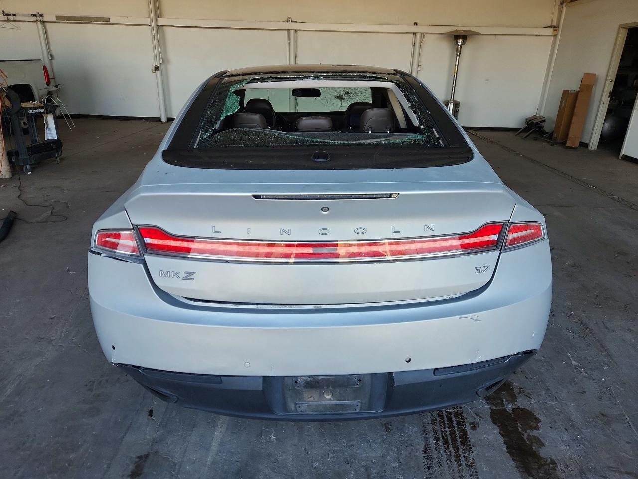 Lincoln MKZ