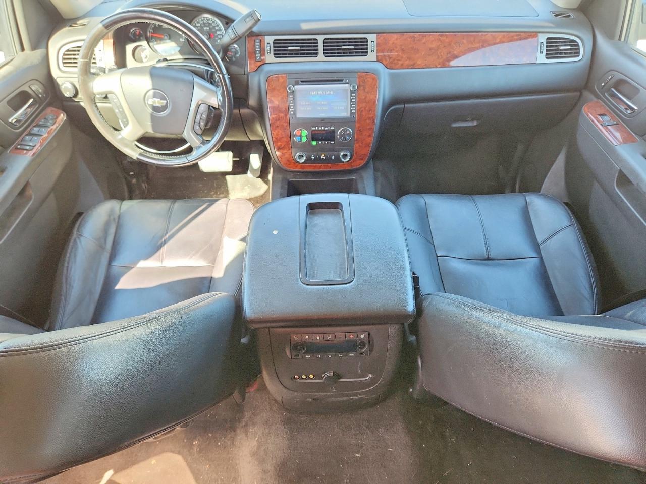 Chevrolet Suburban K1500 Lt