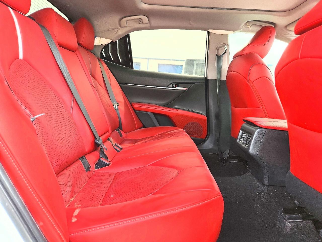 Toyota Camry Xse
