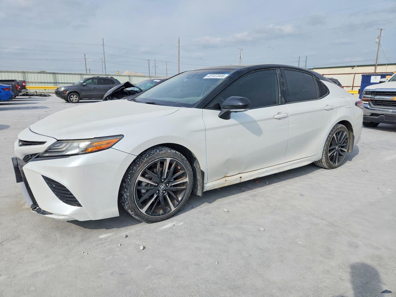 Salvage Toyota Camry Image