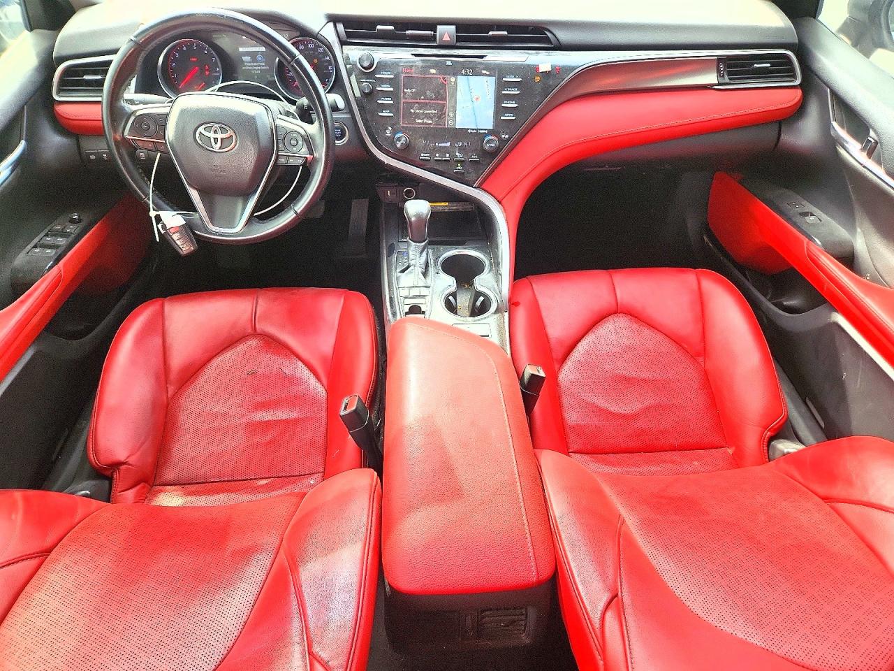 Toyota Camry Xse
