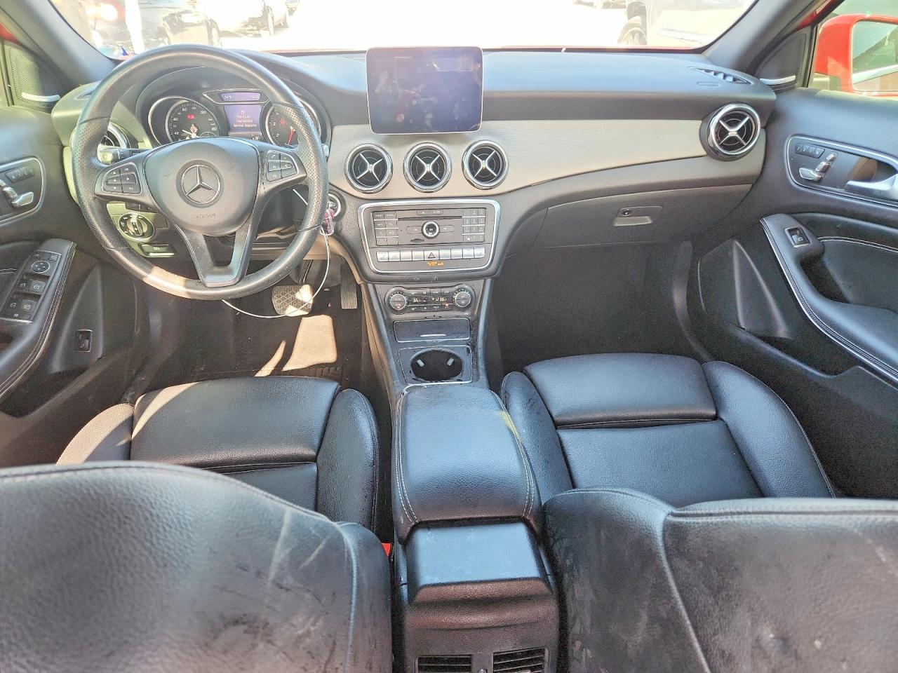 Mercedes-Benz GLA 250 4matic