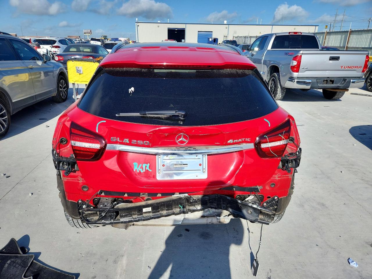 Mercedes-Benz GLA 250 4matic
