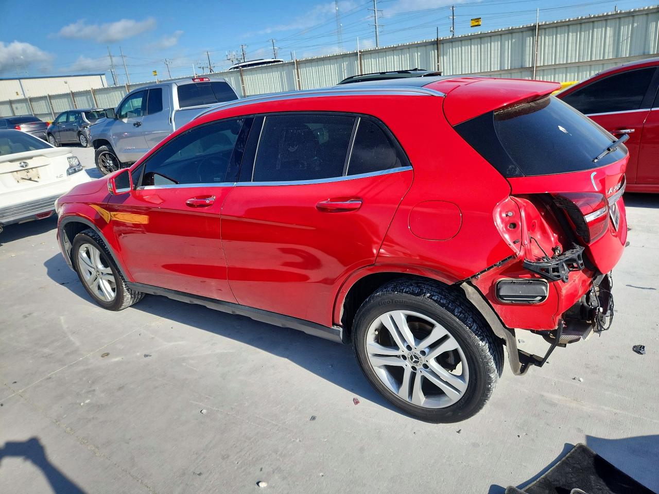 Mercedes-Benz GLA 250 4matic