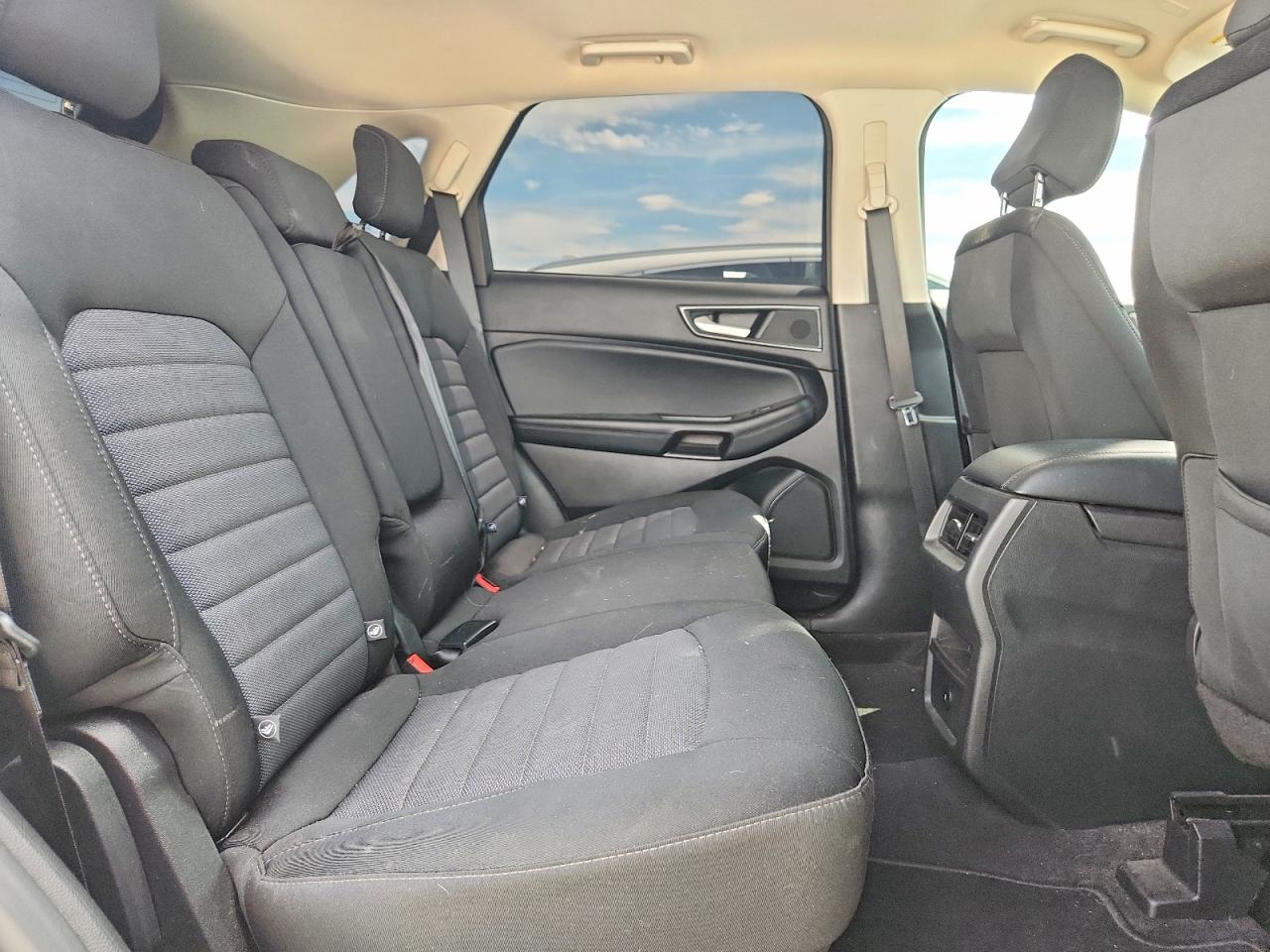 Ford Edge Se