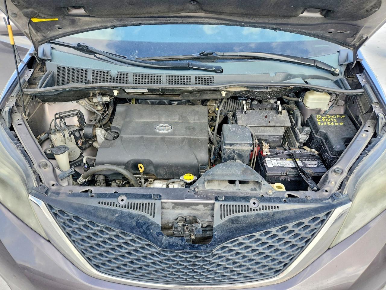 Toyota Sienna Sport