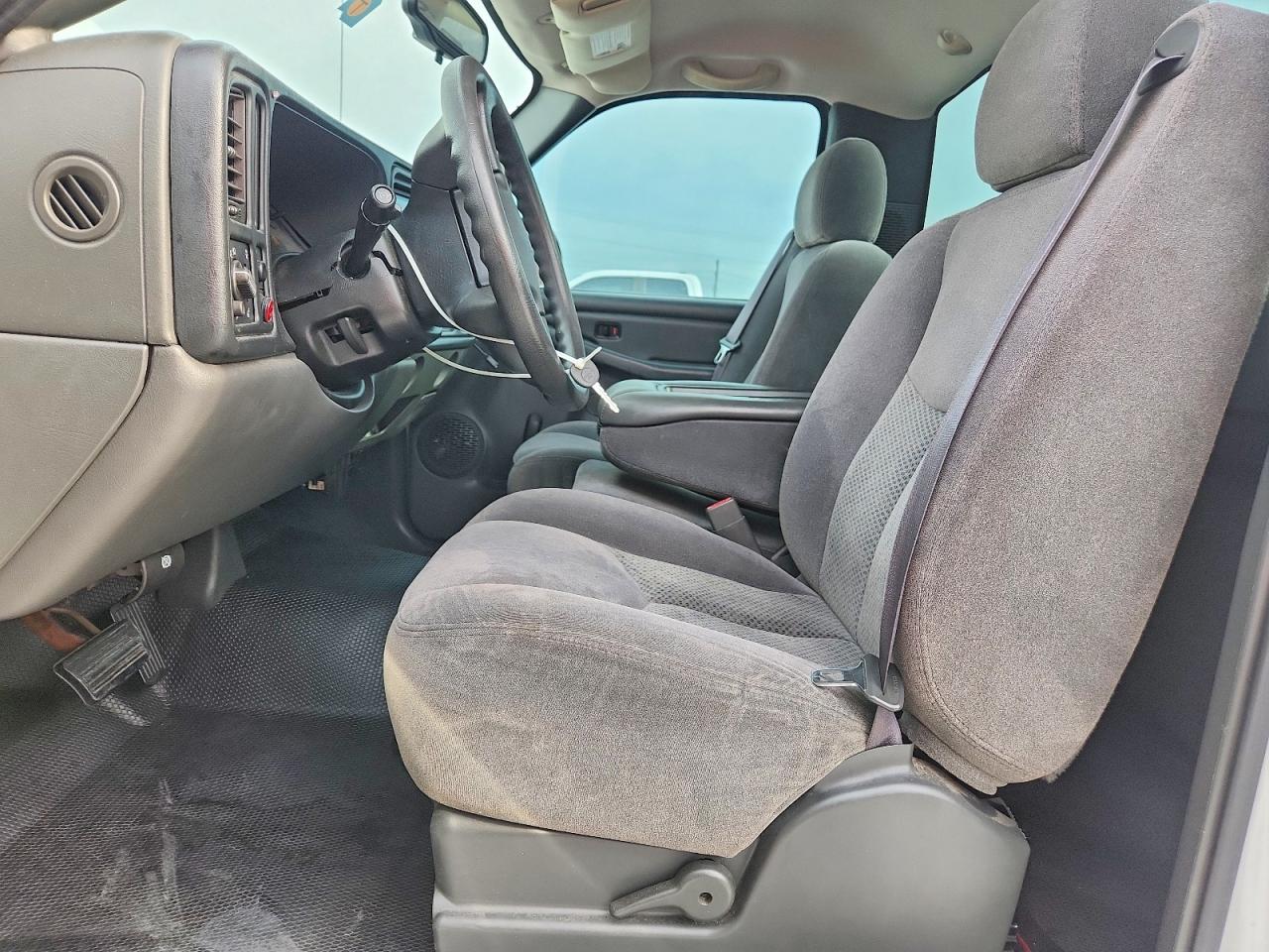 Chevrolet Silverado C1500 Classic
