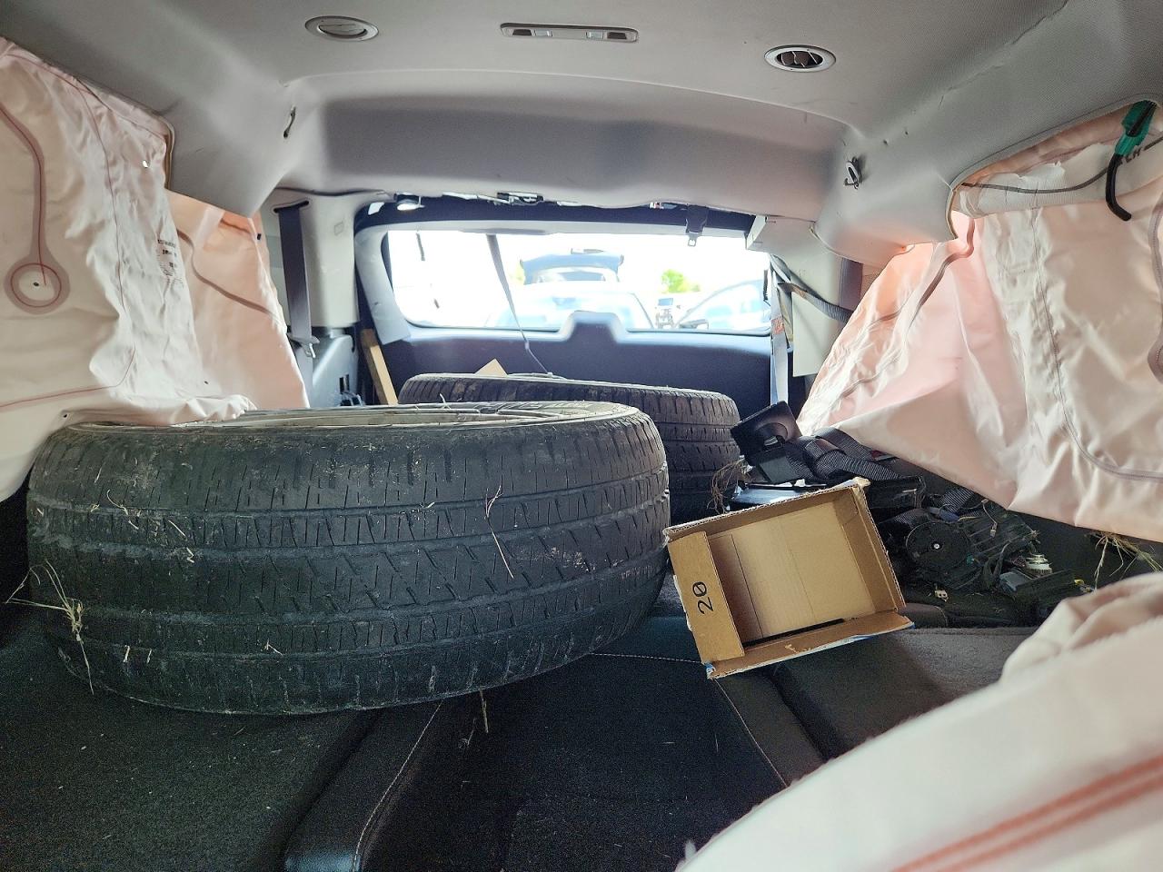 Chevrolet Tahoe C1500 Ltz