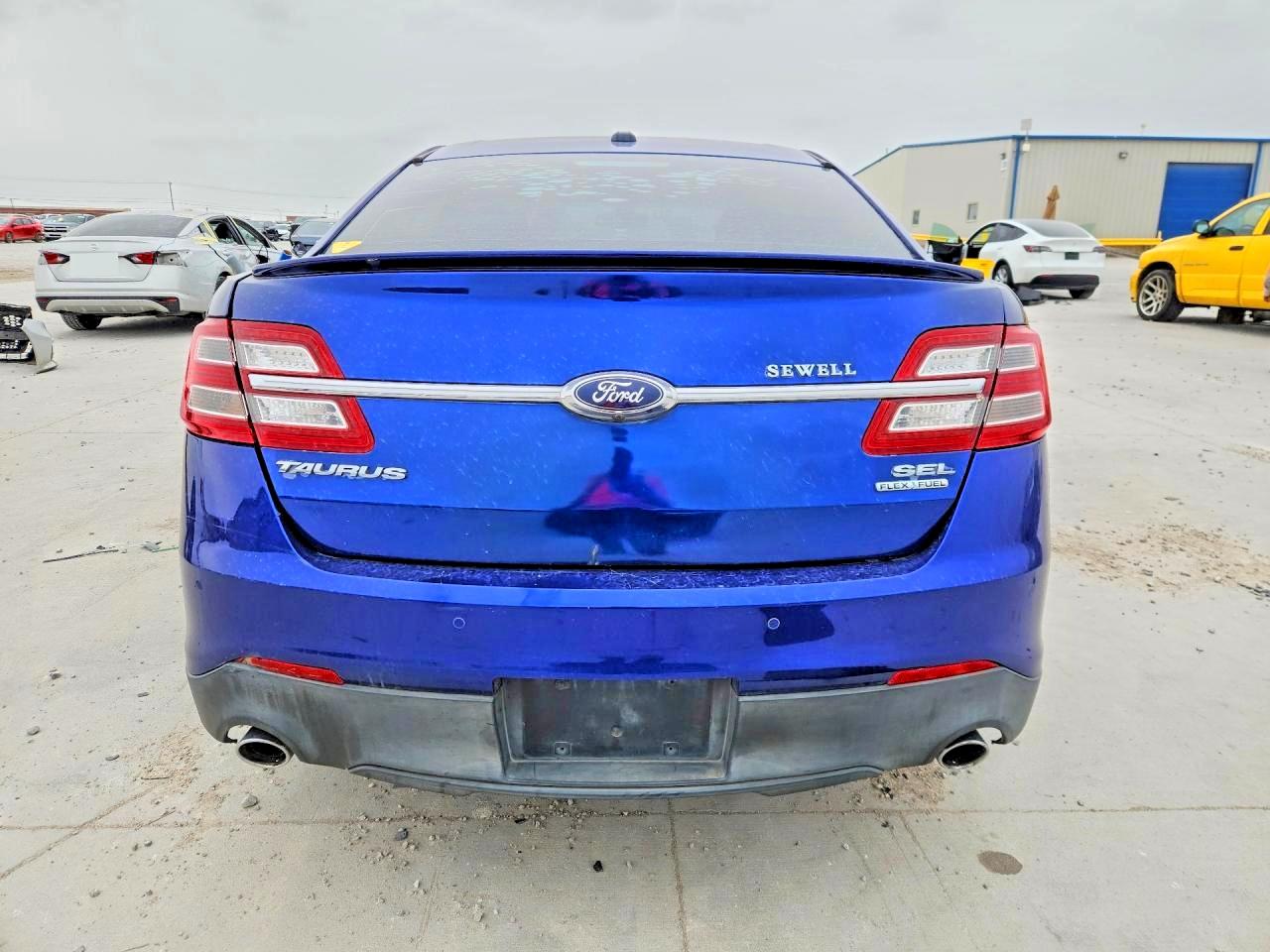 Ford Taurus Sel