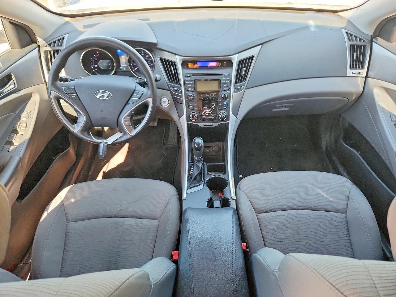 Hyundai SONATA Hybrid