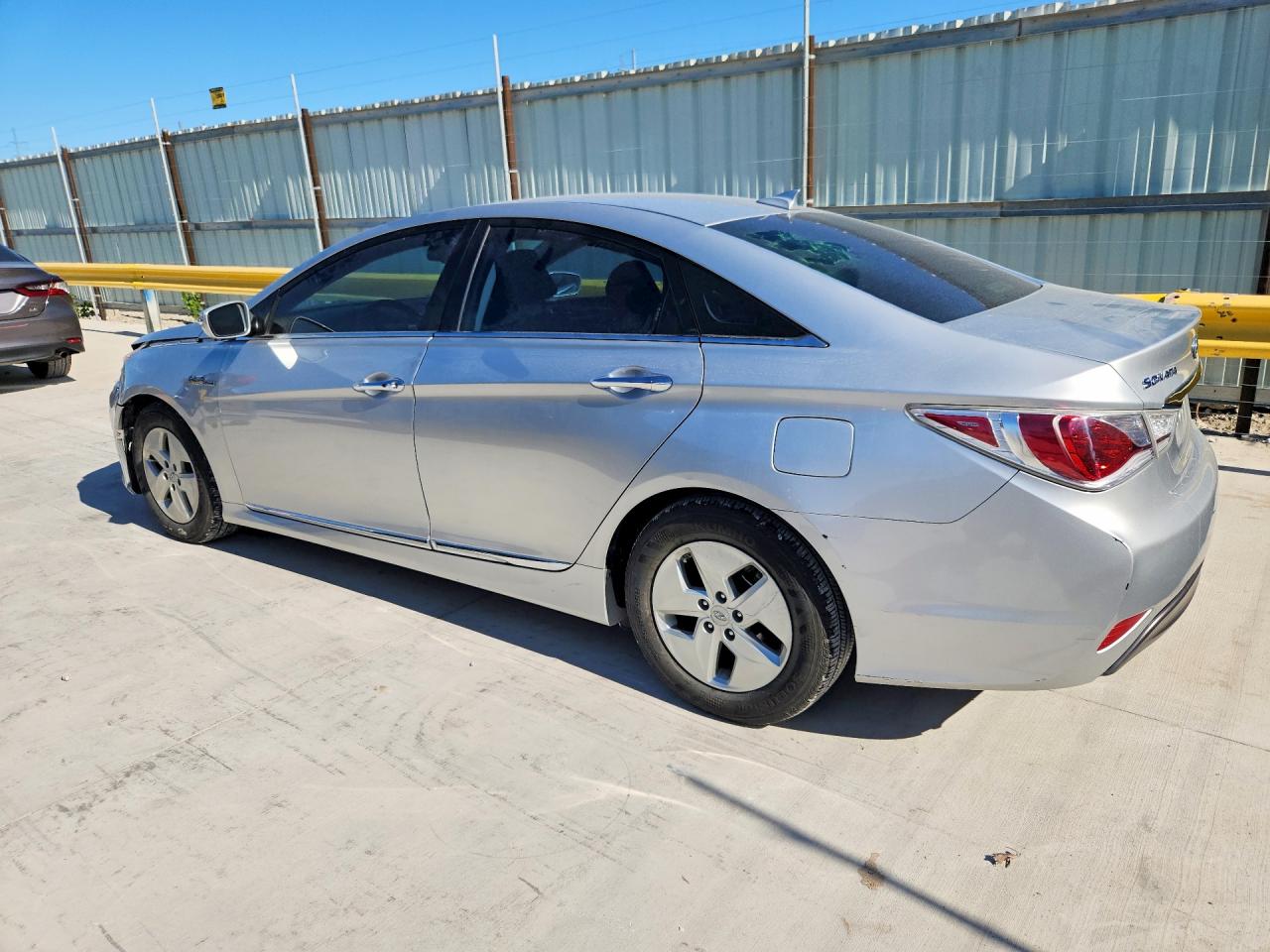 Hyundai SONATA Hybrid
