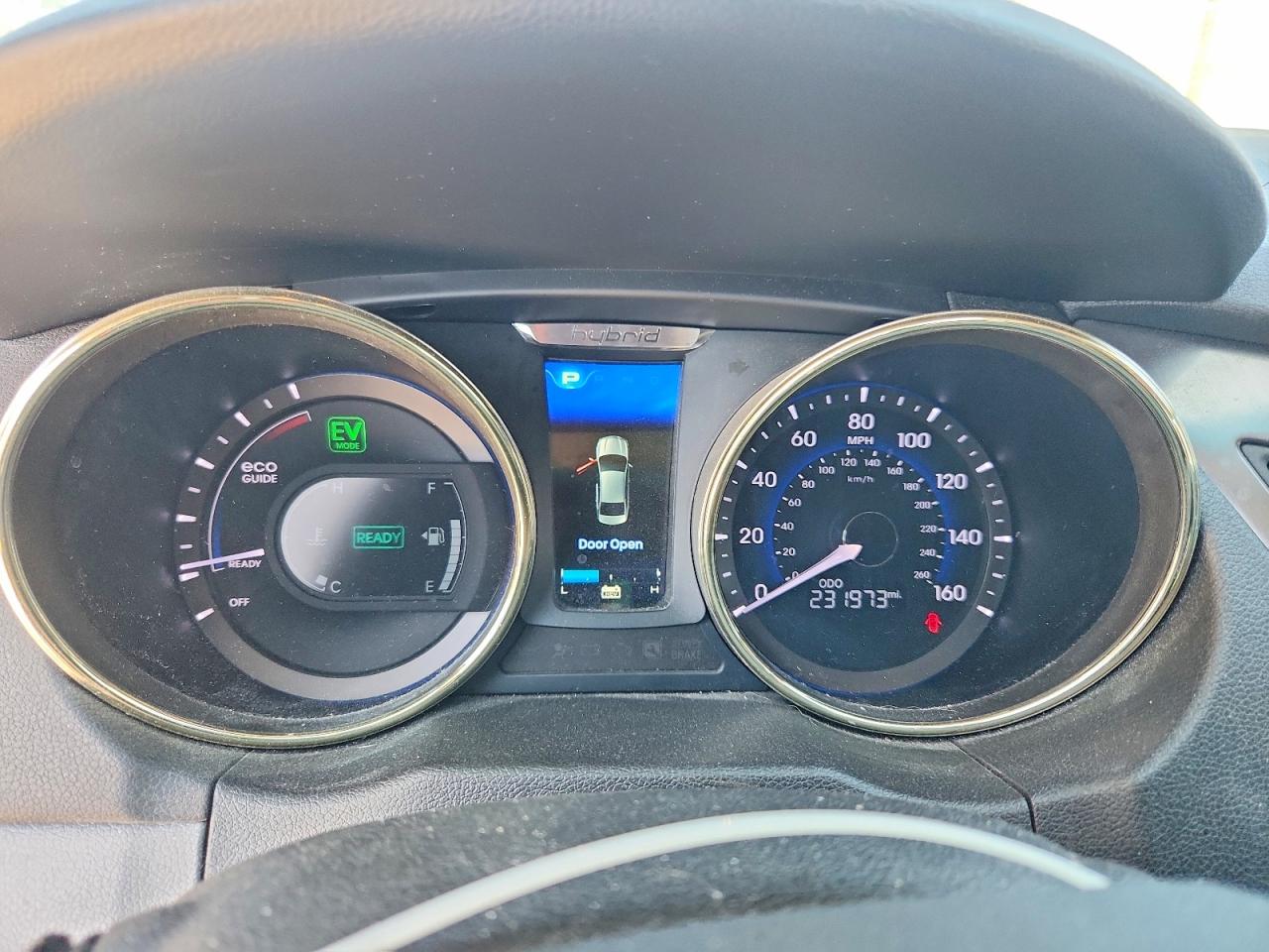 Hyundai SONATA Hybrid