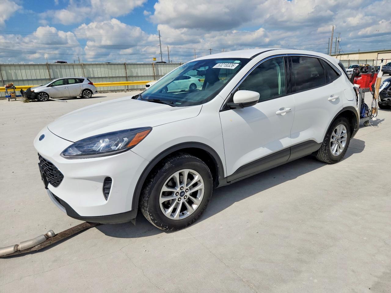 Salvage Ford Escape Image