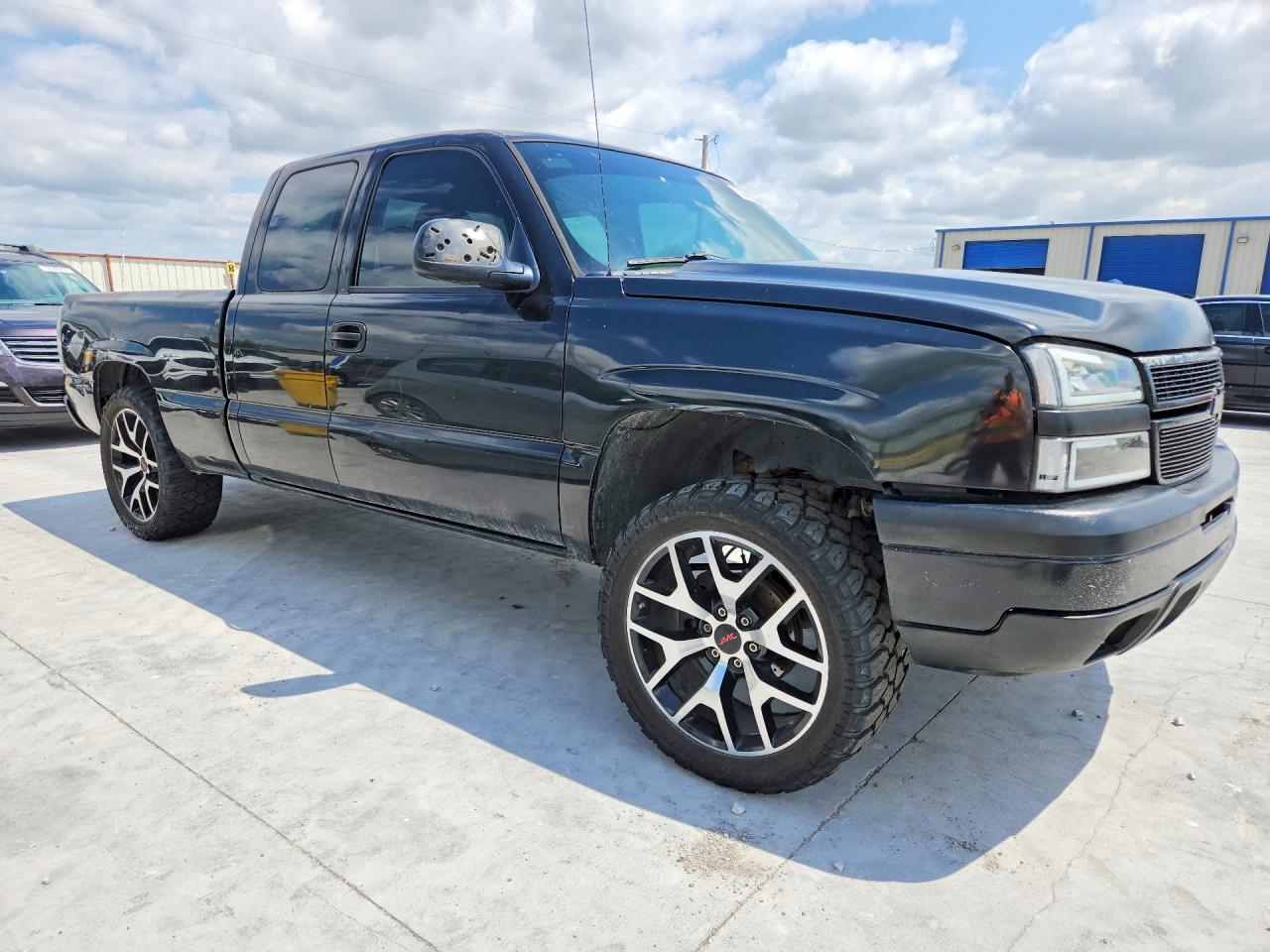 Chevrolet Silverado C1500
