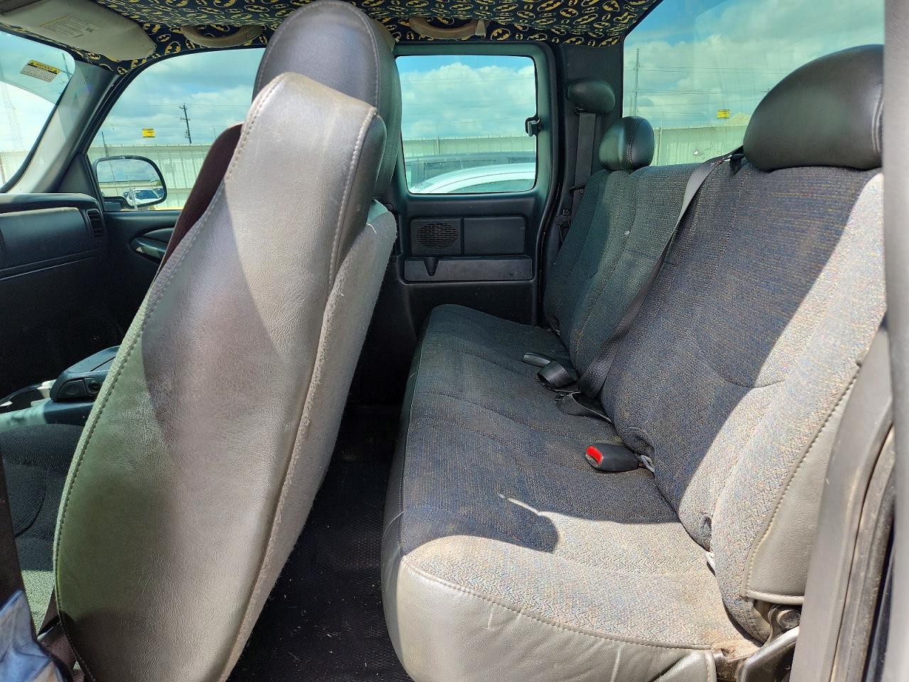 Chevrolet Silverado C1500