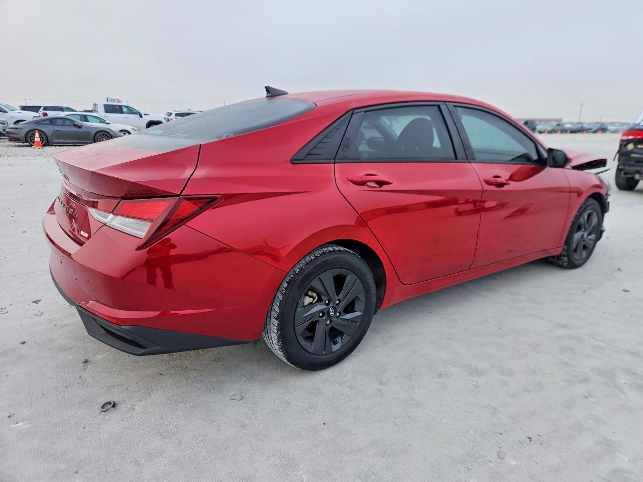 Hyundai ELANTRA Sel