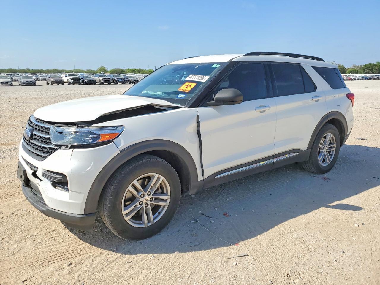 Salvage Ford Explorer Image
