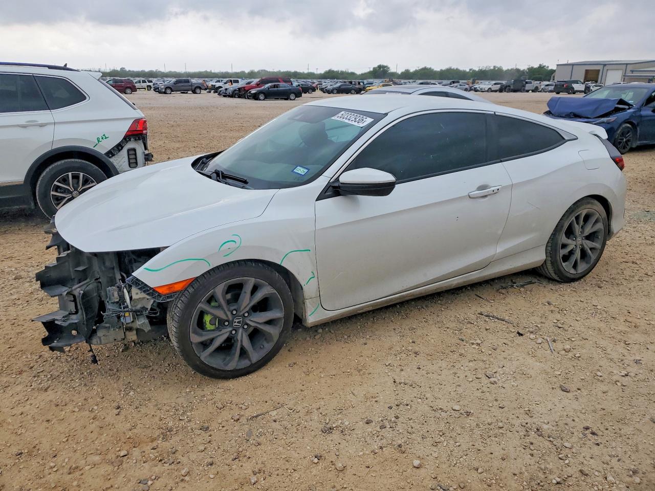 Salvage Honda Civic Image