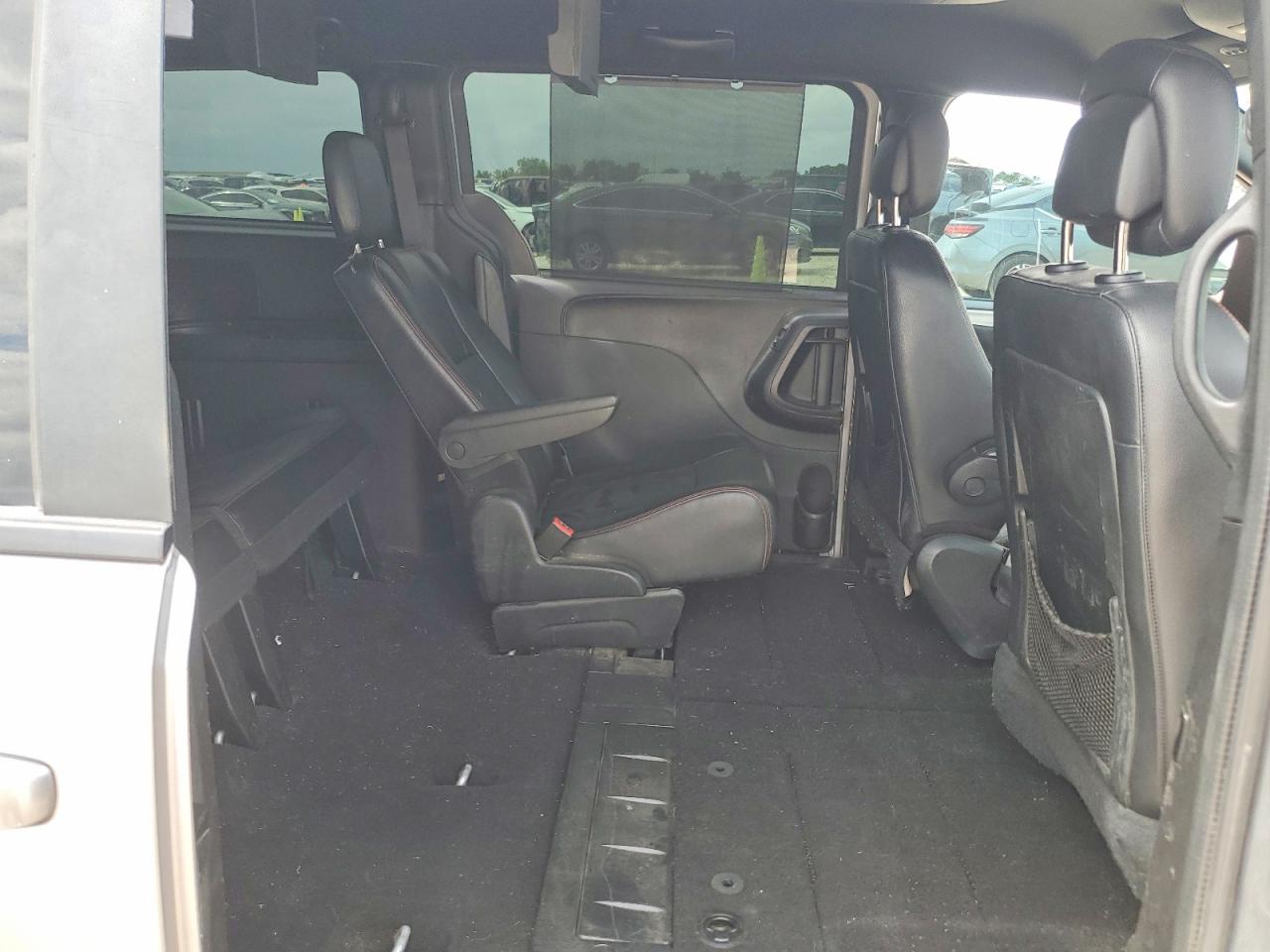 Dodge Caravan Gt