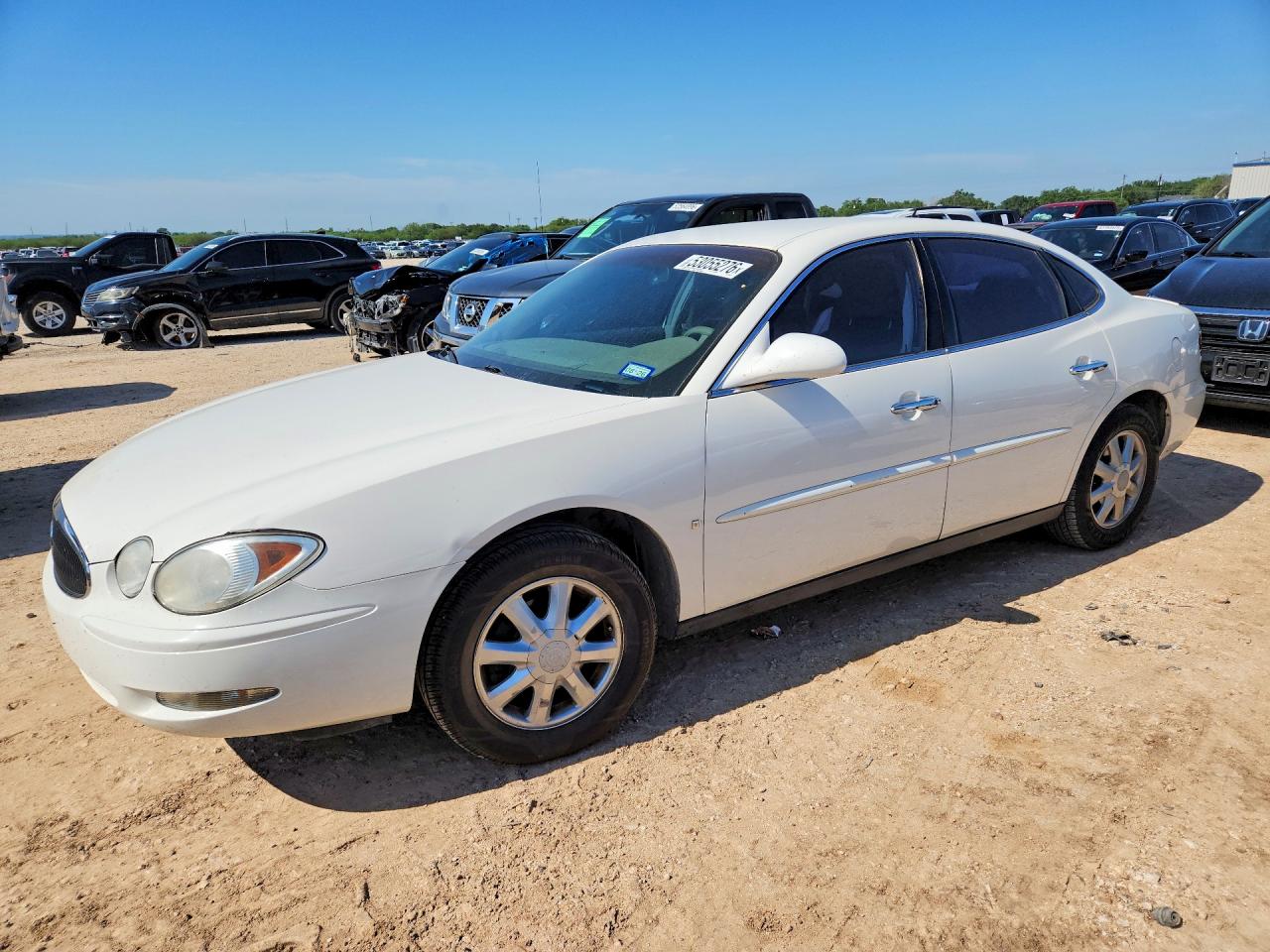 Salvage Buick LaCrosse Image