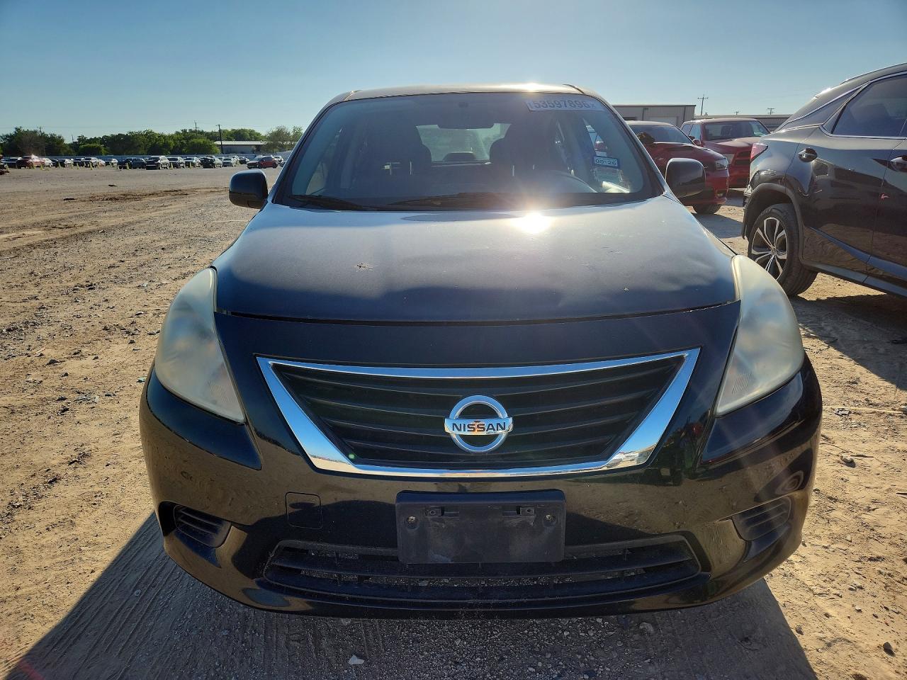 Nissan Versa 1.6 S