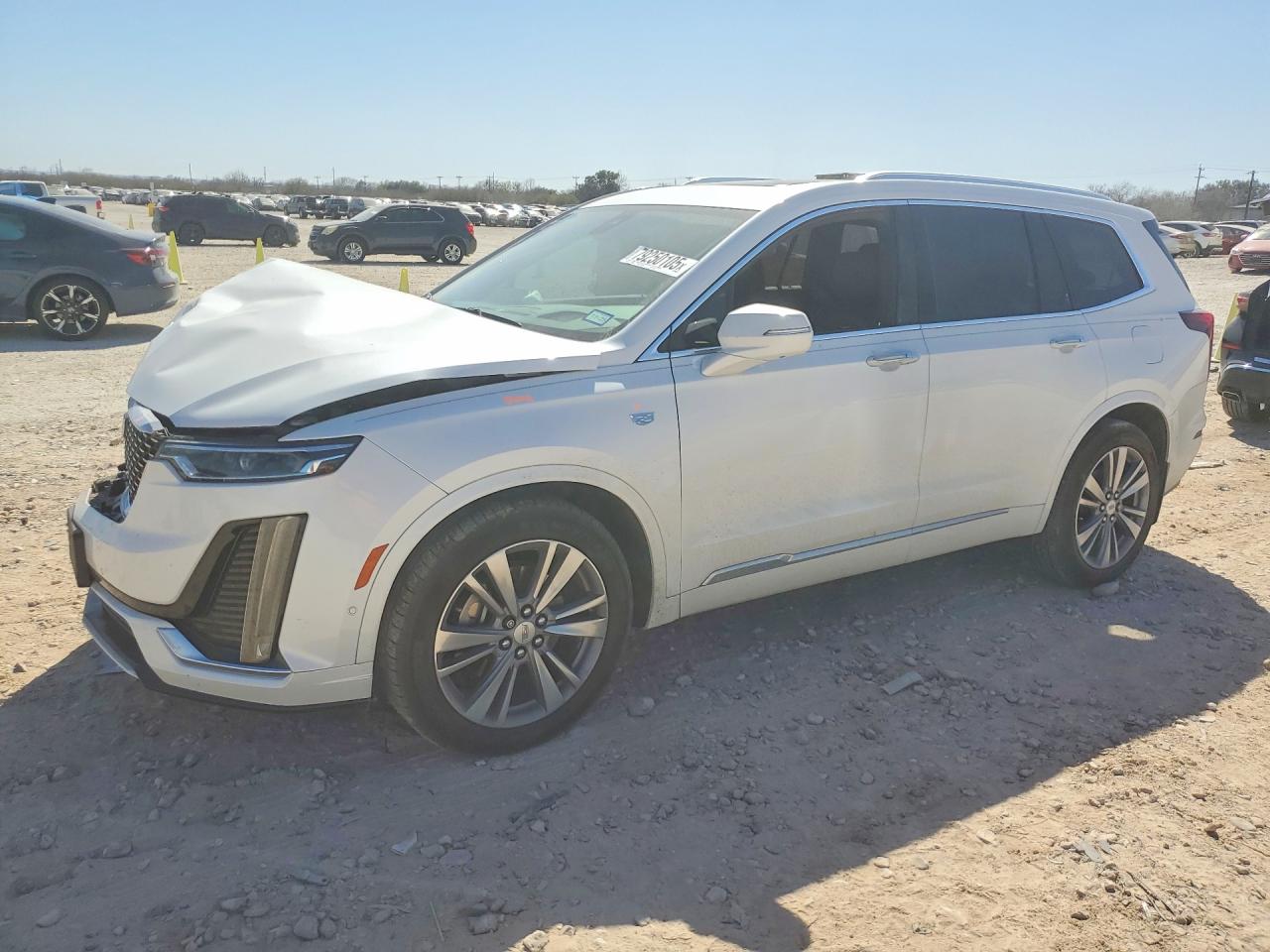 Salvage Cadillac XT6 Image