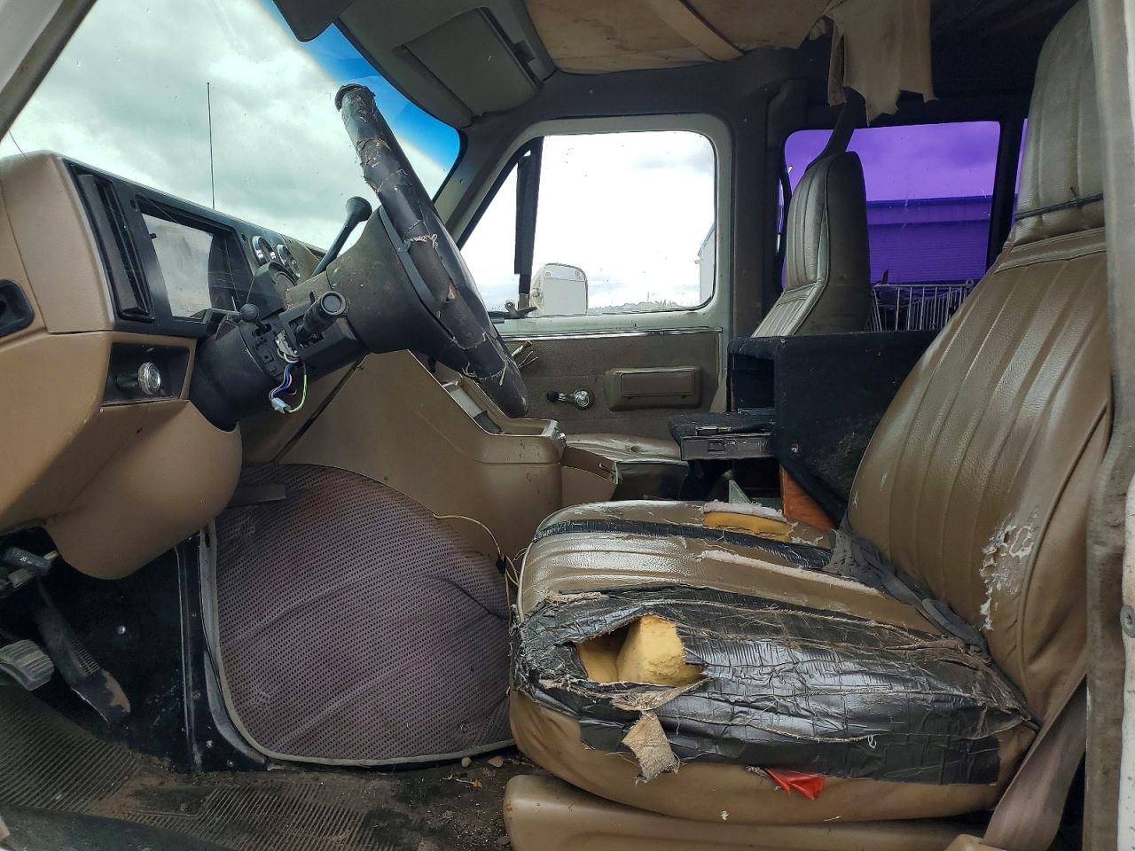GMC Rally Wago G3500