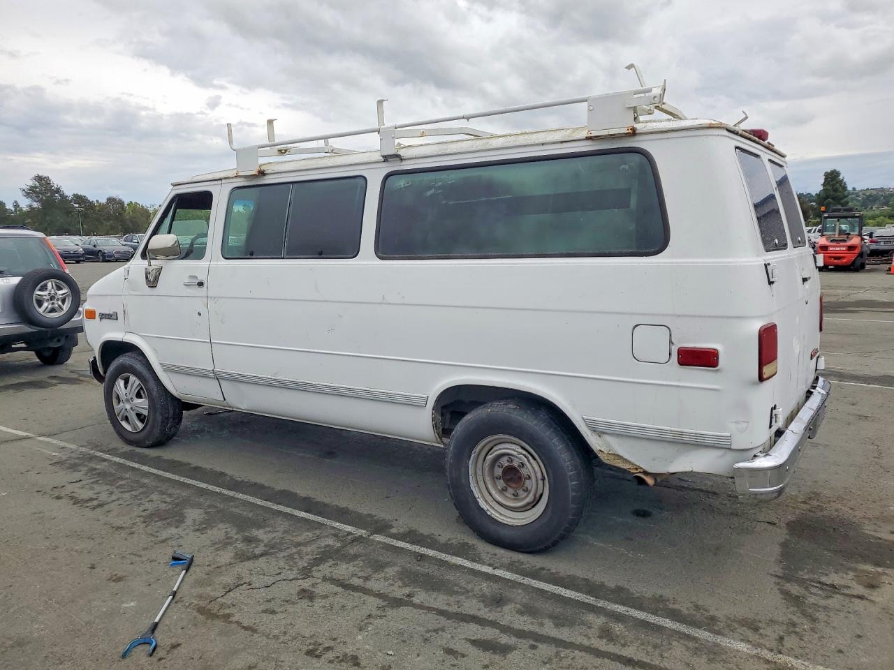 GMC Rally Wago G3500