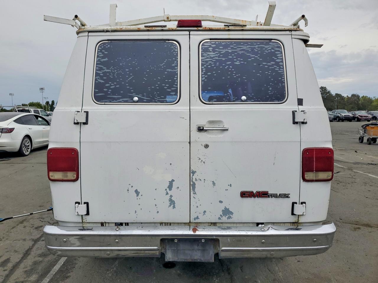 GMC Rally Wago G3500
