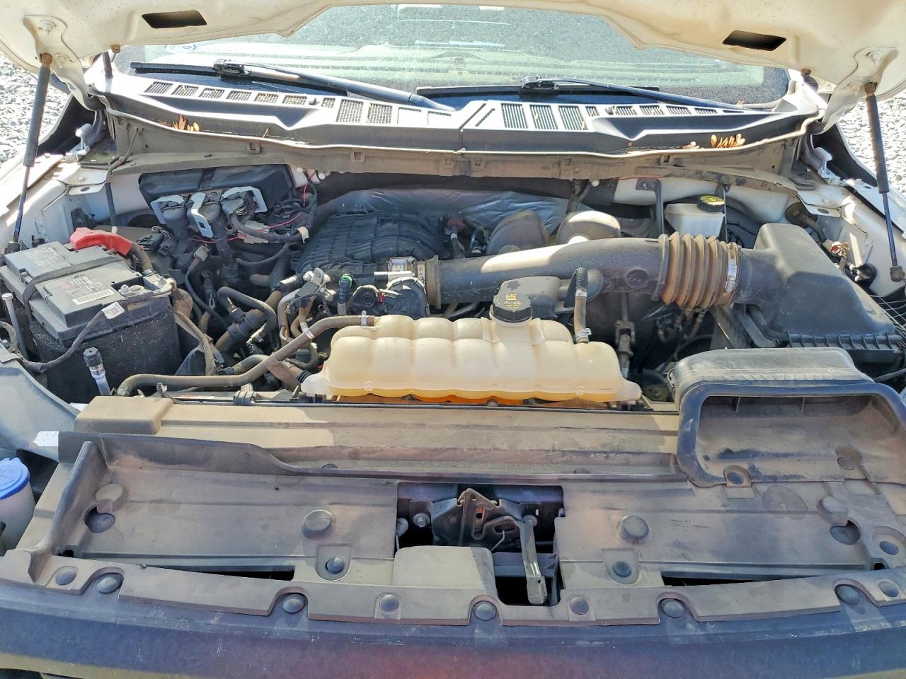 Ford F-150 Super Cab