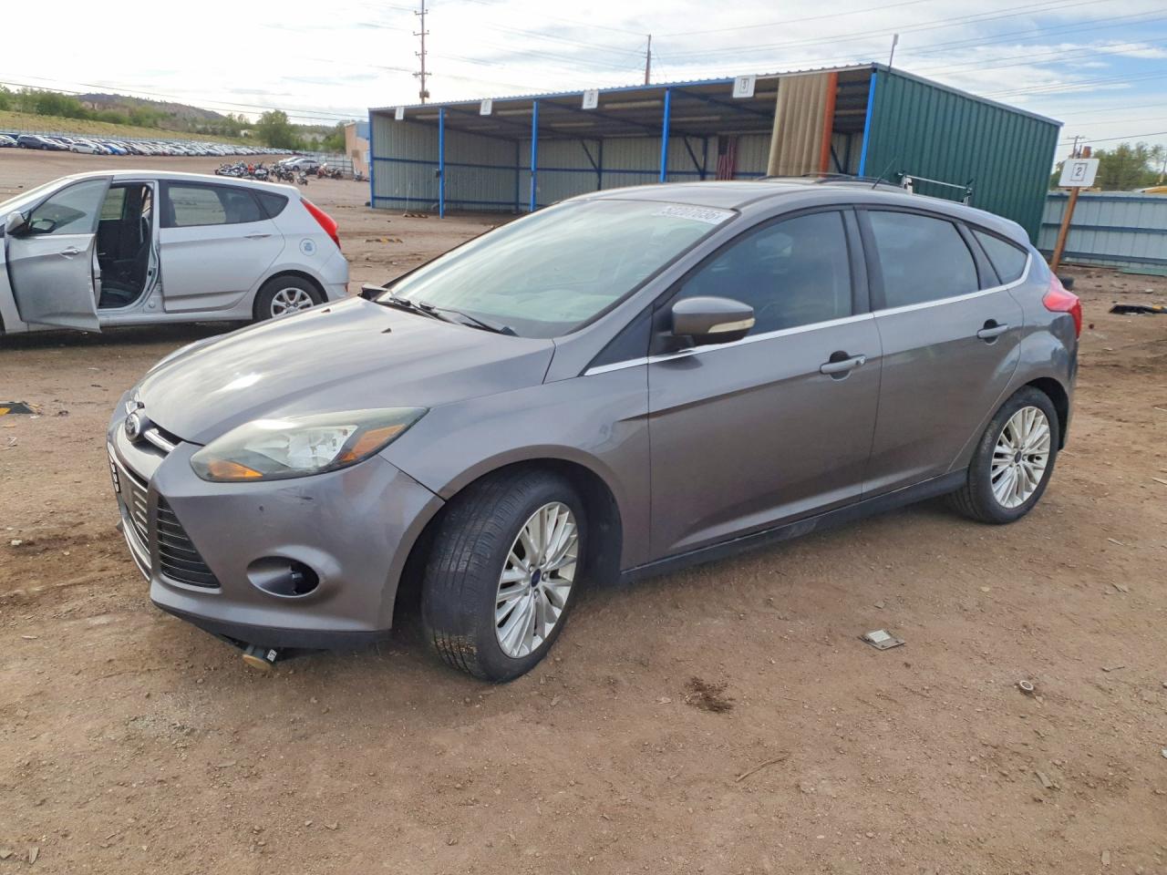 Salvage Ford Focus Image