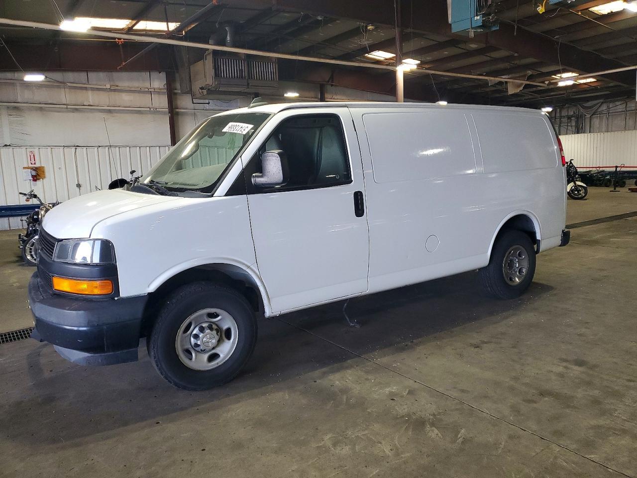 Salvage Chevrolet Express Image