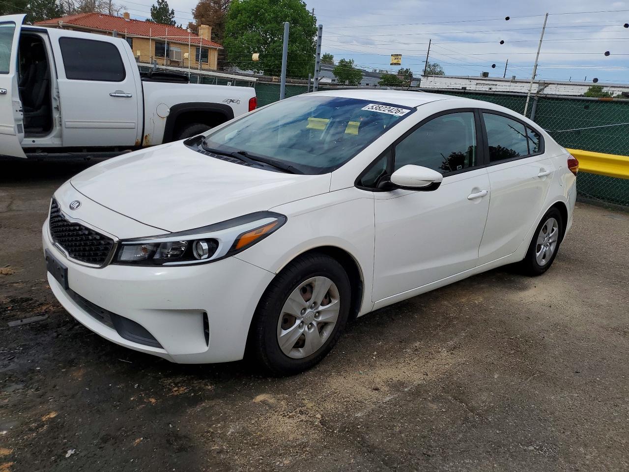 Salvage Kia Forte Image