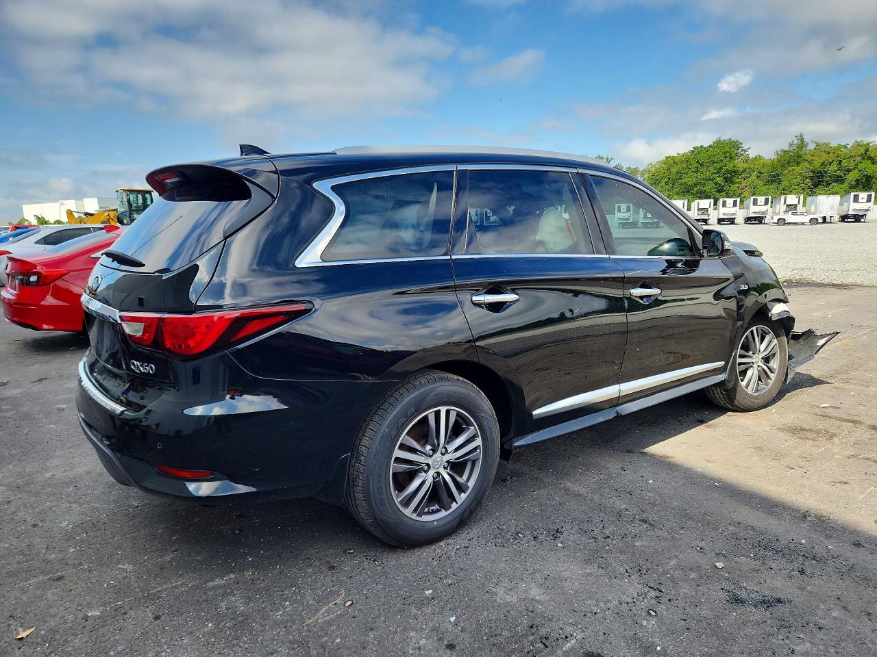 INFINITI Qx Base