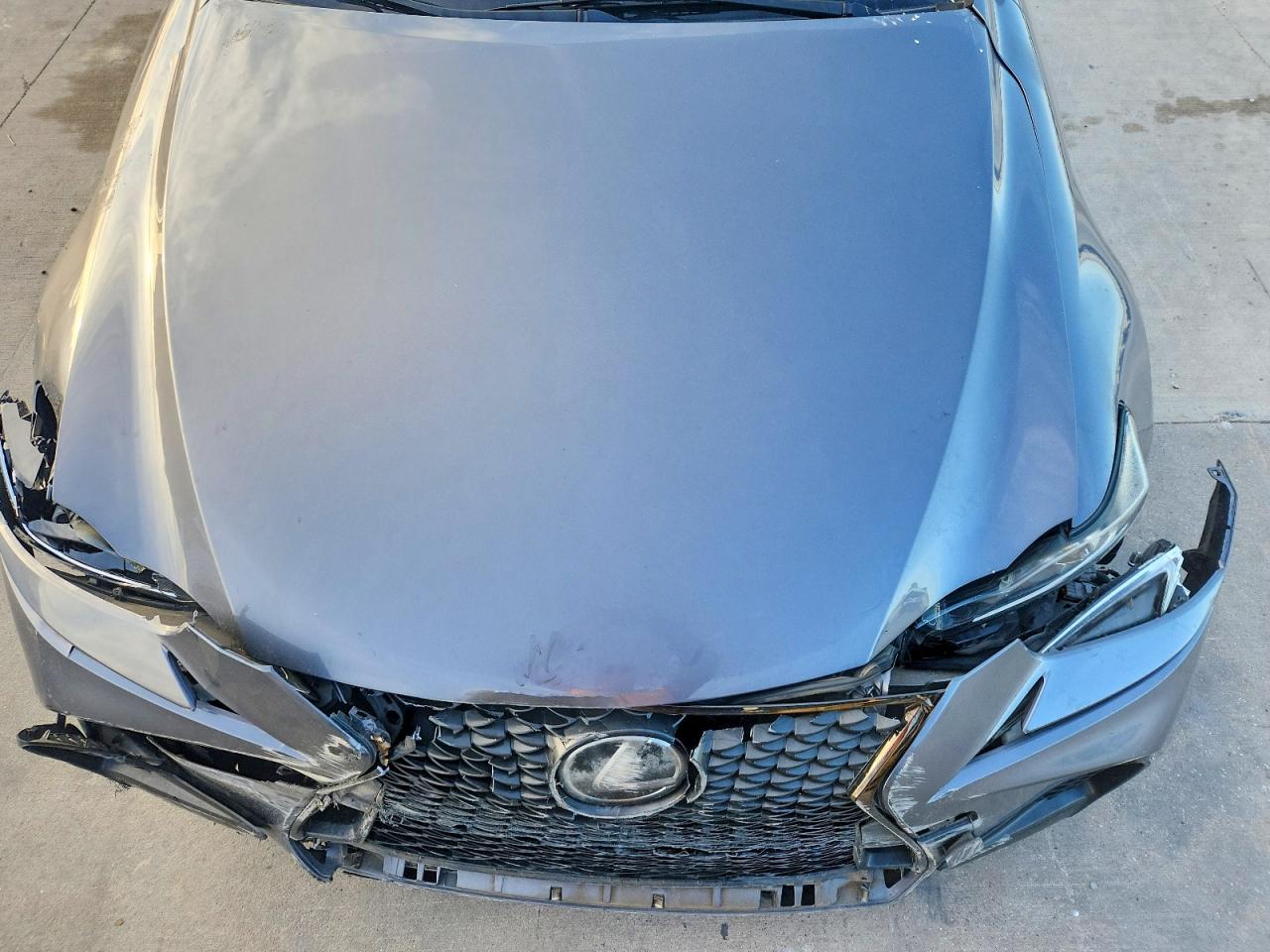 Lexus Is Base