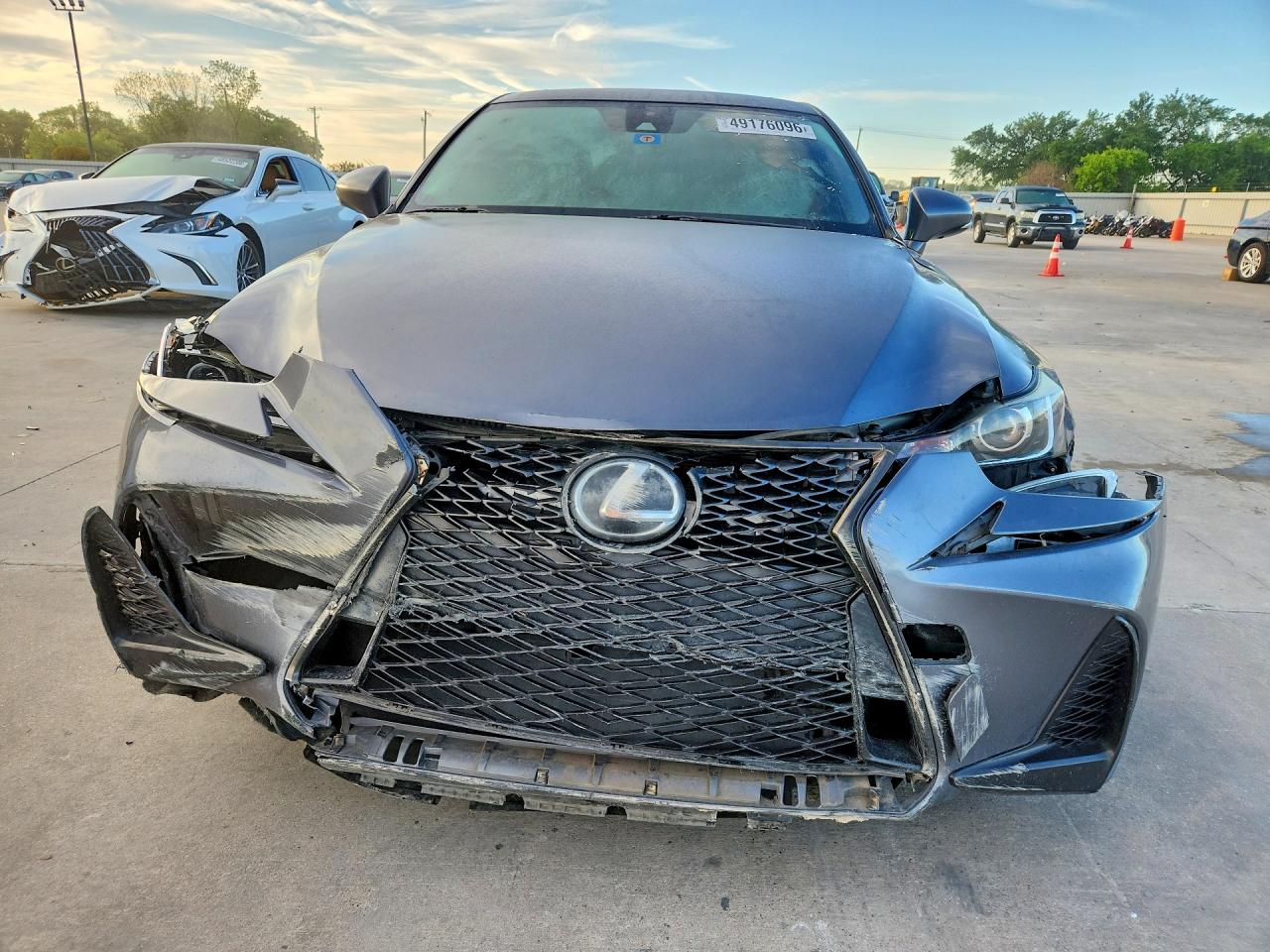 Lexus Is Base