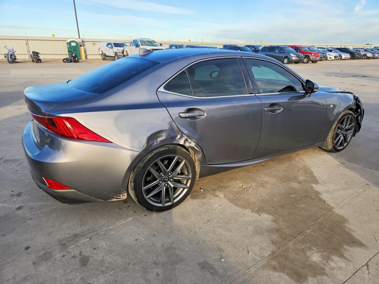Lexus Is Base