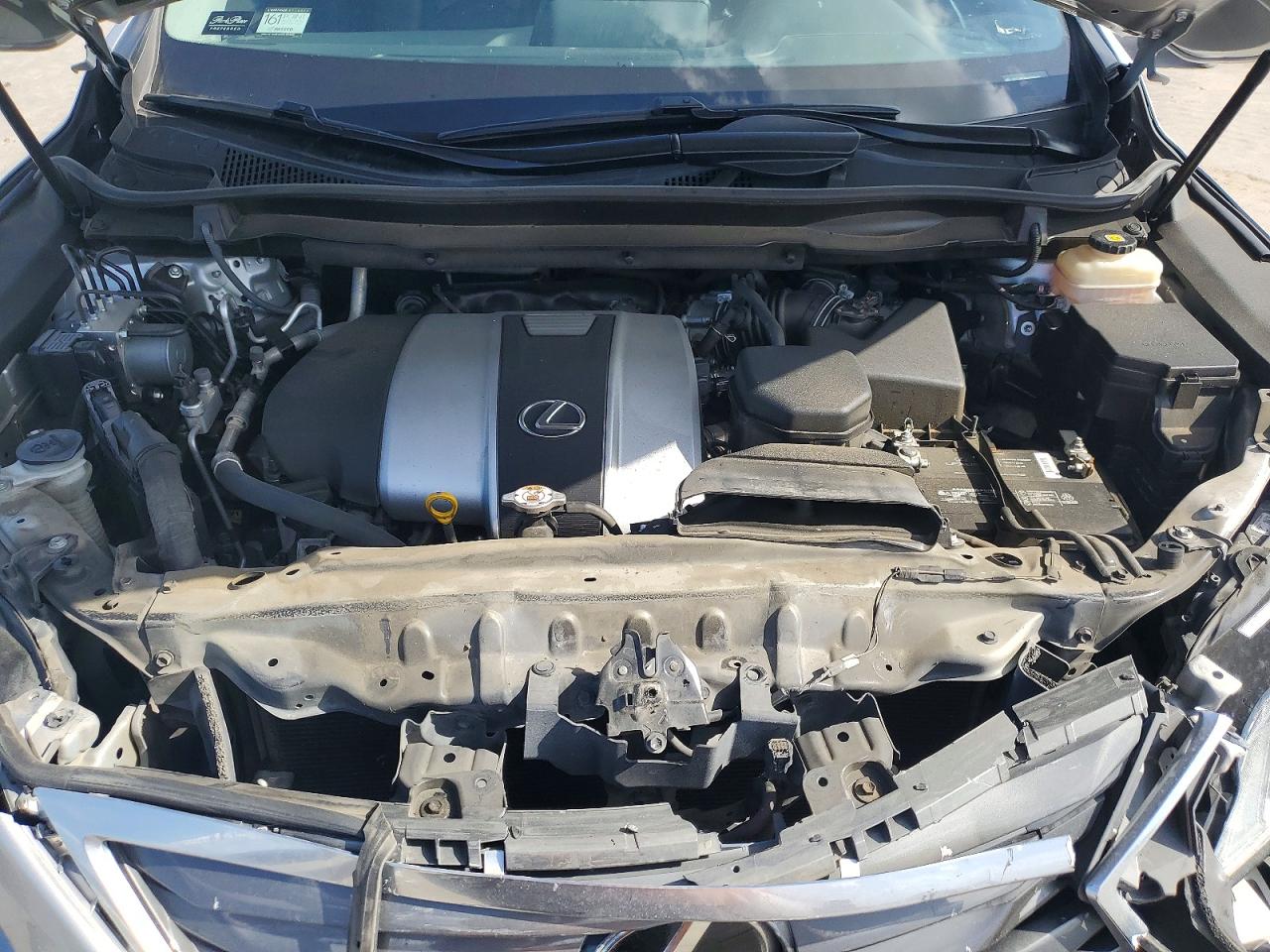 Lexus RX Base