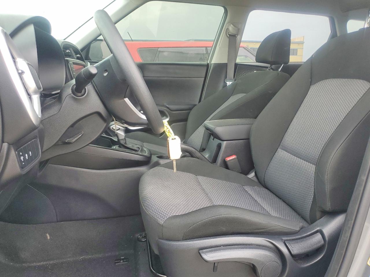 Kia Soul Lx